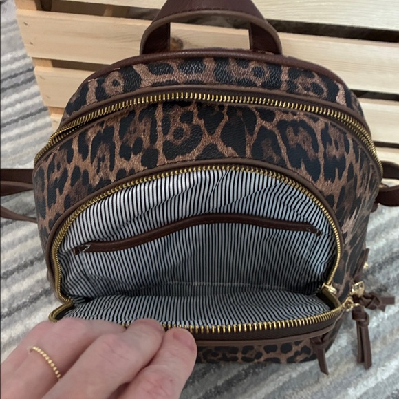 Leopard Print Women's Backpack and Wallet Set - Picture 5 of 6